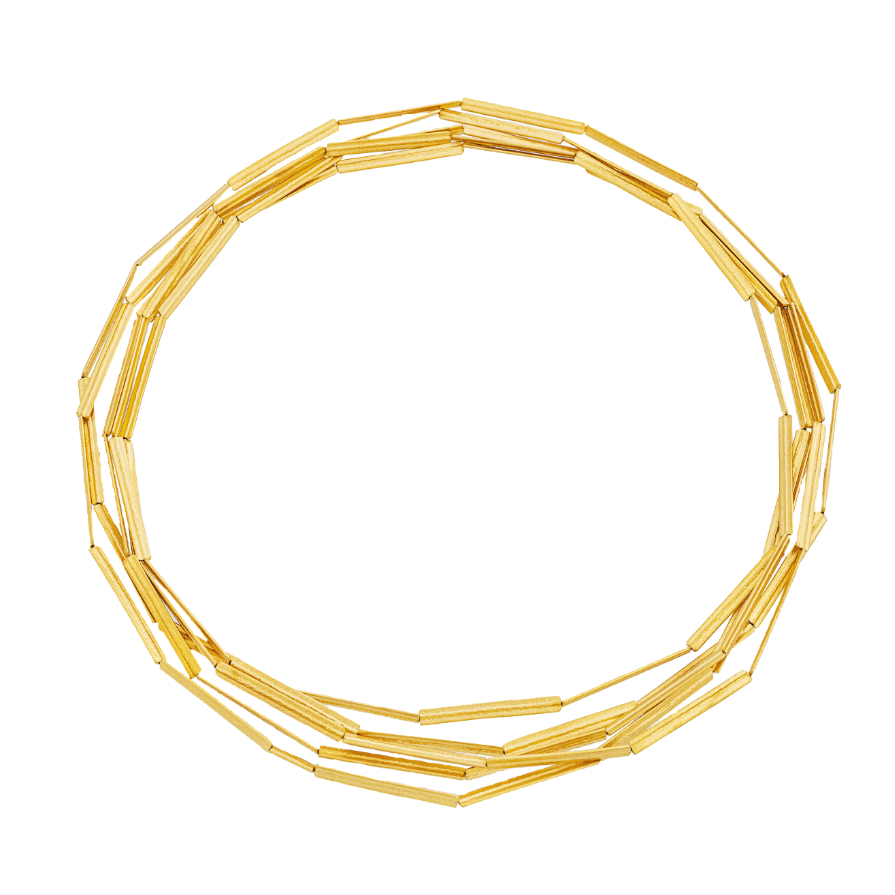 Die Kette von Franziska Rappold in Gold wird in der Goldschmiede Galeriehaus Grosche in Castrop-Rauxel in NRW ausgestellt.